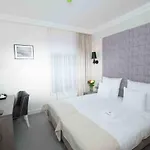 Hudson Bed and Breakfast 4*
