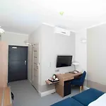 Hudson Bed and Breakfast Κοστζαλίν
