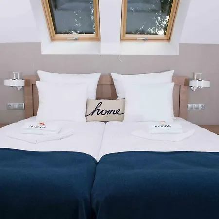 Nocleg ze śniadaniem Hudson 4*